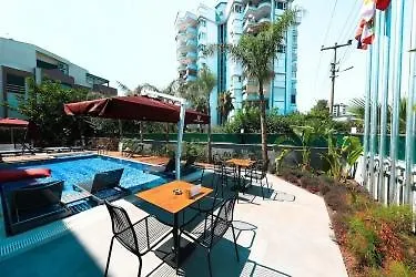 Laren Seaside & Hotell 4*