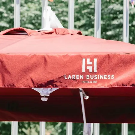 Laren Seaside & 4*