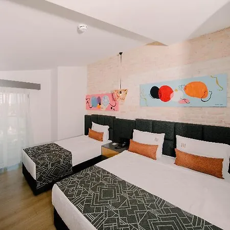 Laren Seaside & 4* Antalya