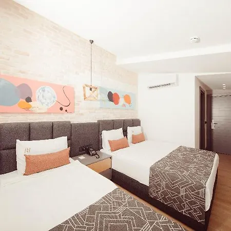 Laren Seaside & Antalya