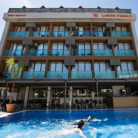 Laren Seaside & 4*